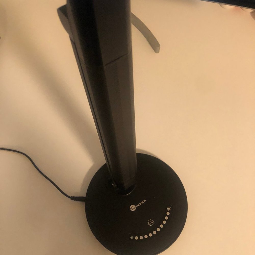 LED Desk Lamp - Picture 3 of 4